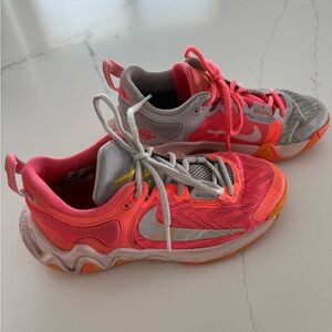 Nike girls youth basketball shoes